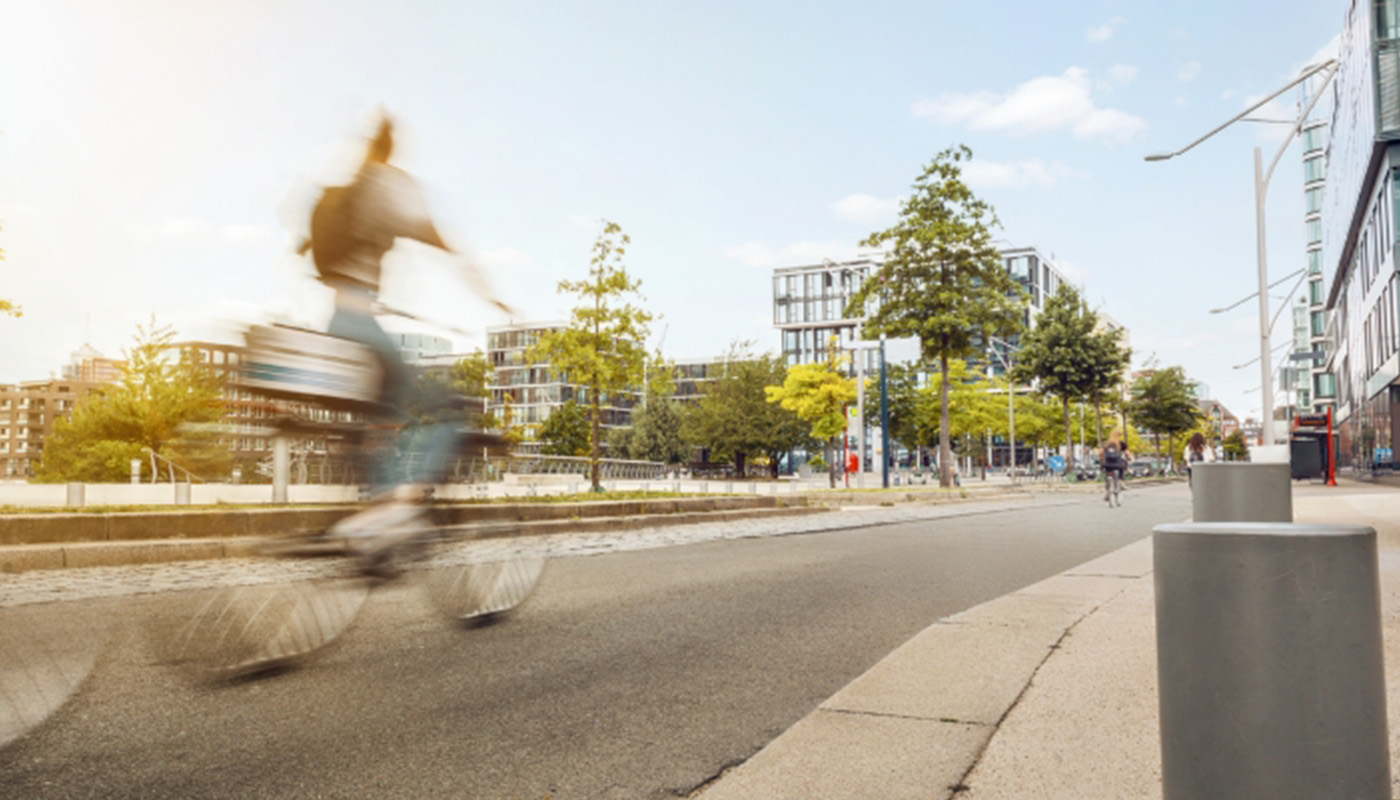 Mit dem Fahrrad direkt zu Eduardo